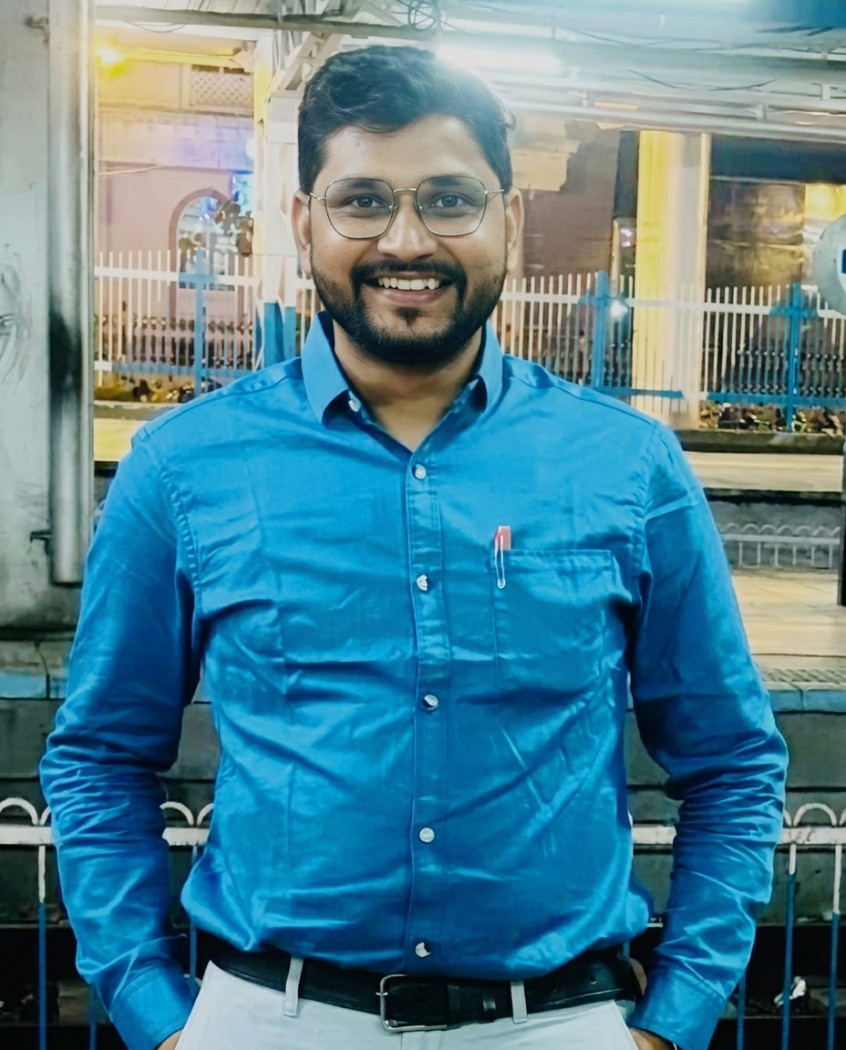 Portrait of Amol Doifode